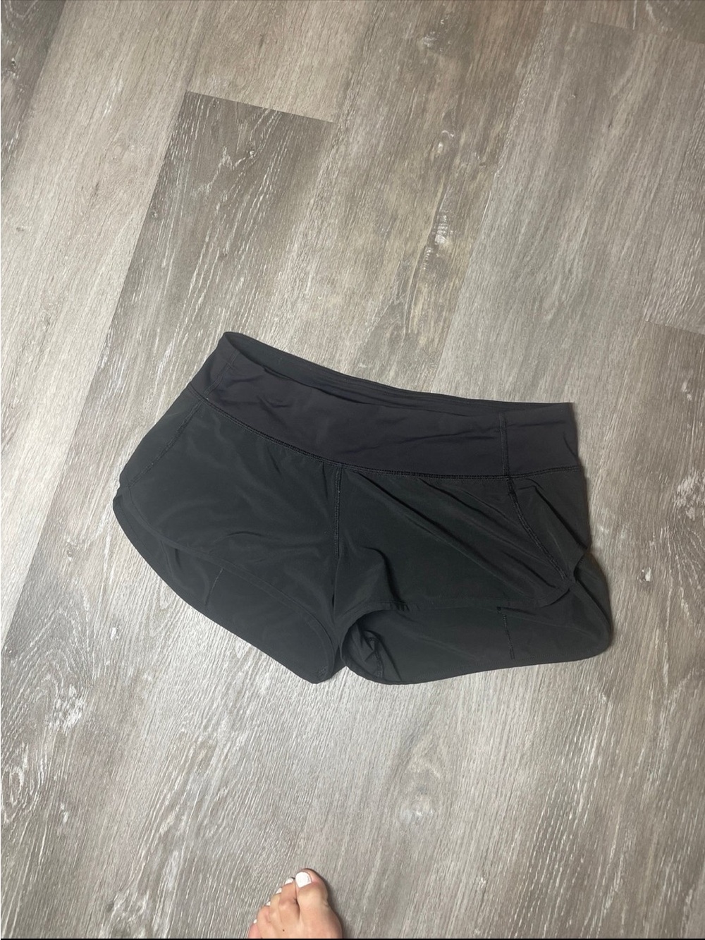 Lululemon shorts 6